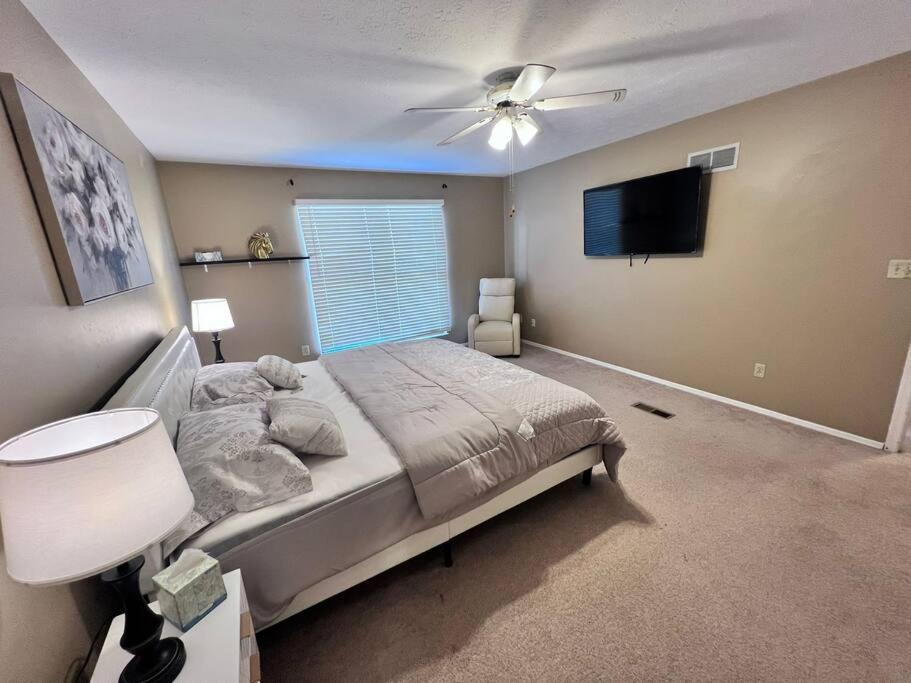 Ferienwohnung The Cozy Townhouse Wpafb & Wsu Fairborn Exterior foto